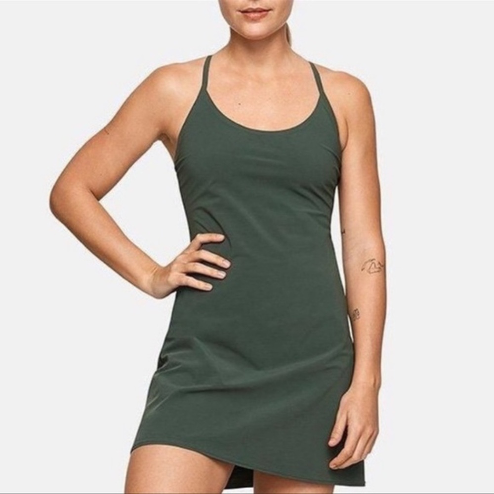 Green Outdoor Voices Exercise Dress